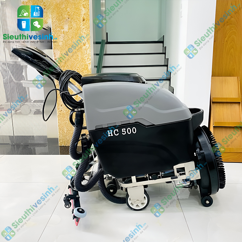 Máy chà sàn liên hợp Hiclean HC500 dùng để chà rửa và hút nước bẩn trên sàn.