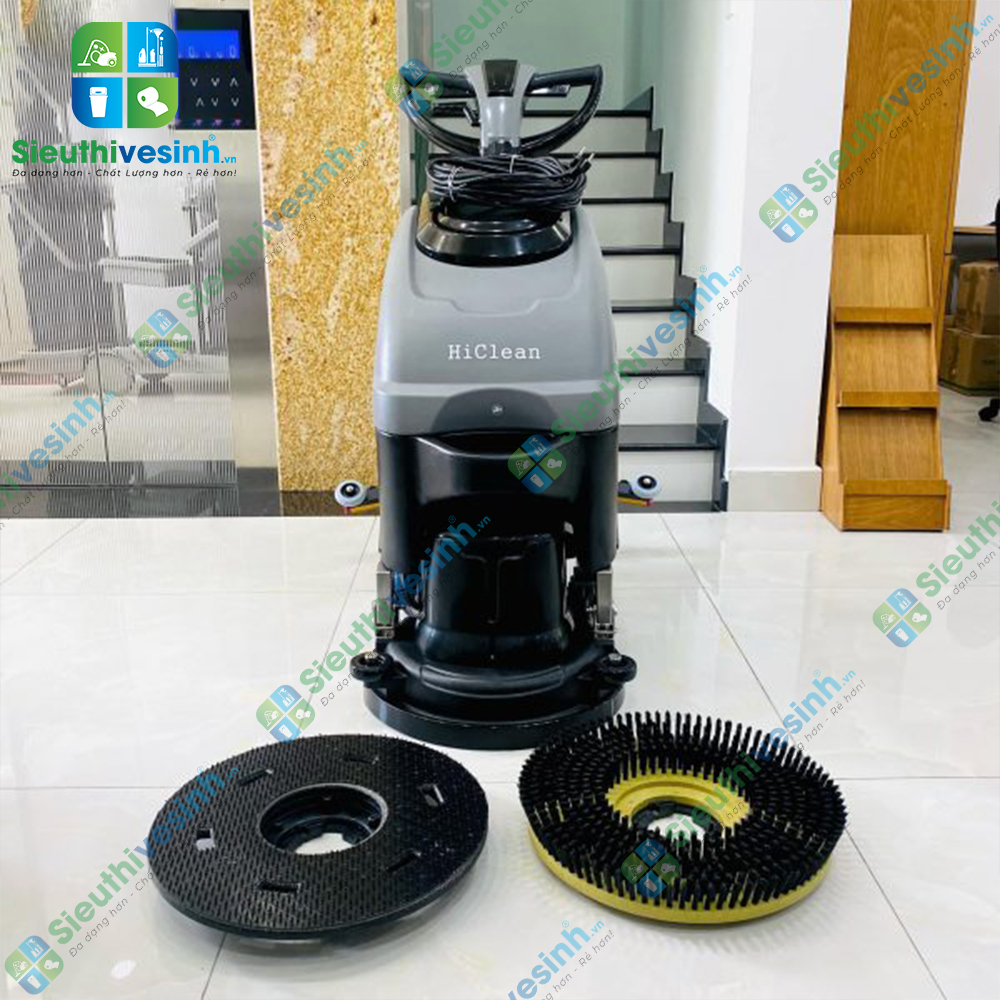 Máy chà sàn liên hợp Hiclean HC500 dùng để chà rửa và hút nước bẩn trên sàn.