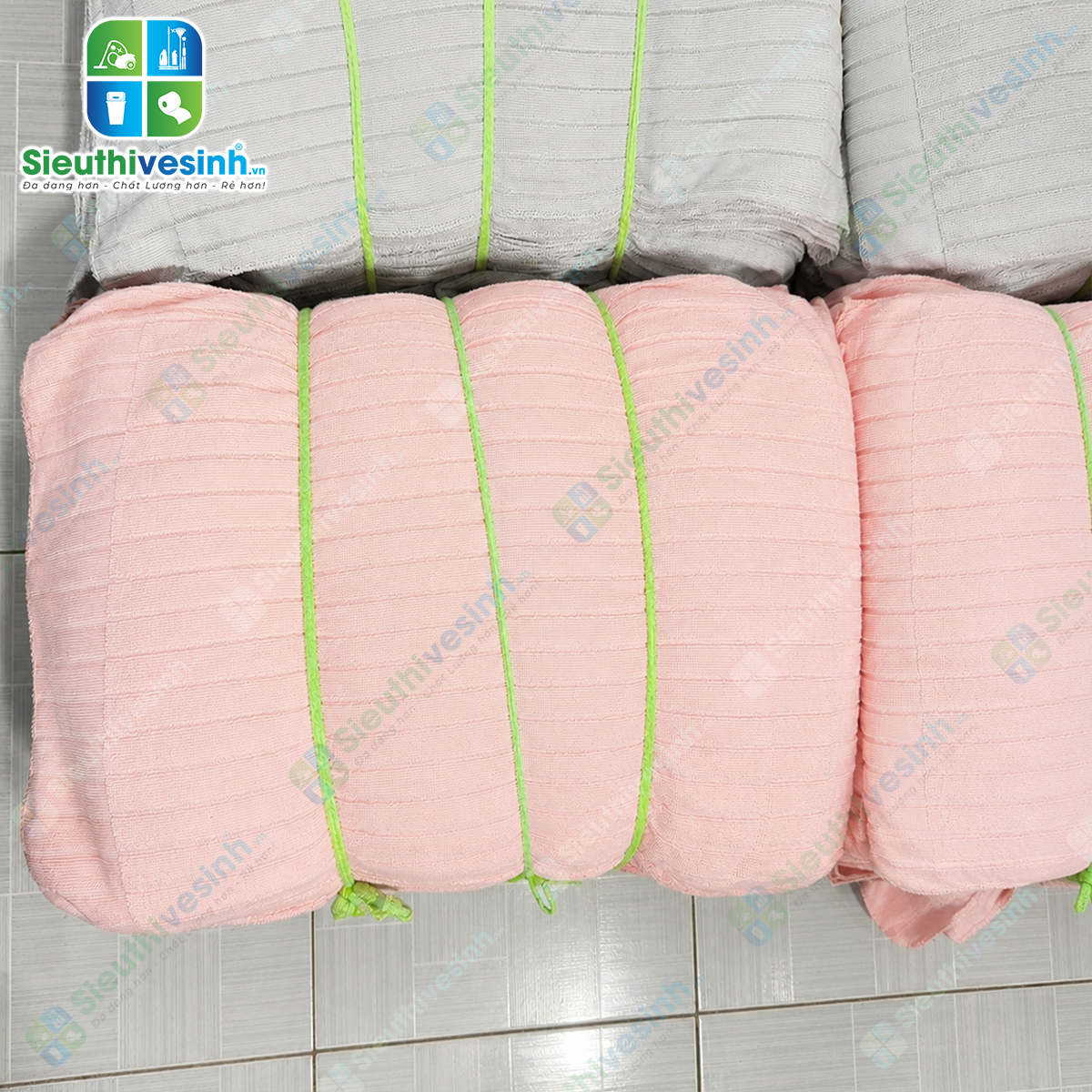 Khăn lau đa năng Microfiber 40x60cm khổ lớn với khả năng thấm hút nước nhanh, không đổ lông, lau sạch hiệu quả trên nhiều bề mặt khác nh