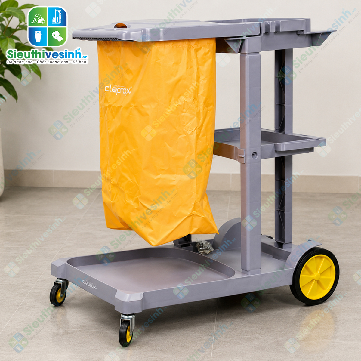 Xe đẩy dọn phòng khách sạn CLEPROX CX3B thiết kế 3 tầng, túi gom rác 68 lít có nắp đậy, giúp tối ưu công việc housekeeping chuyên nghiệp.