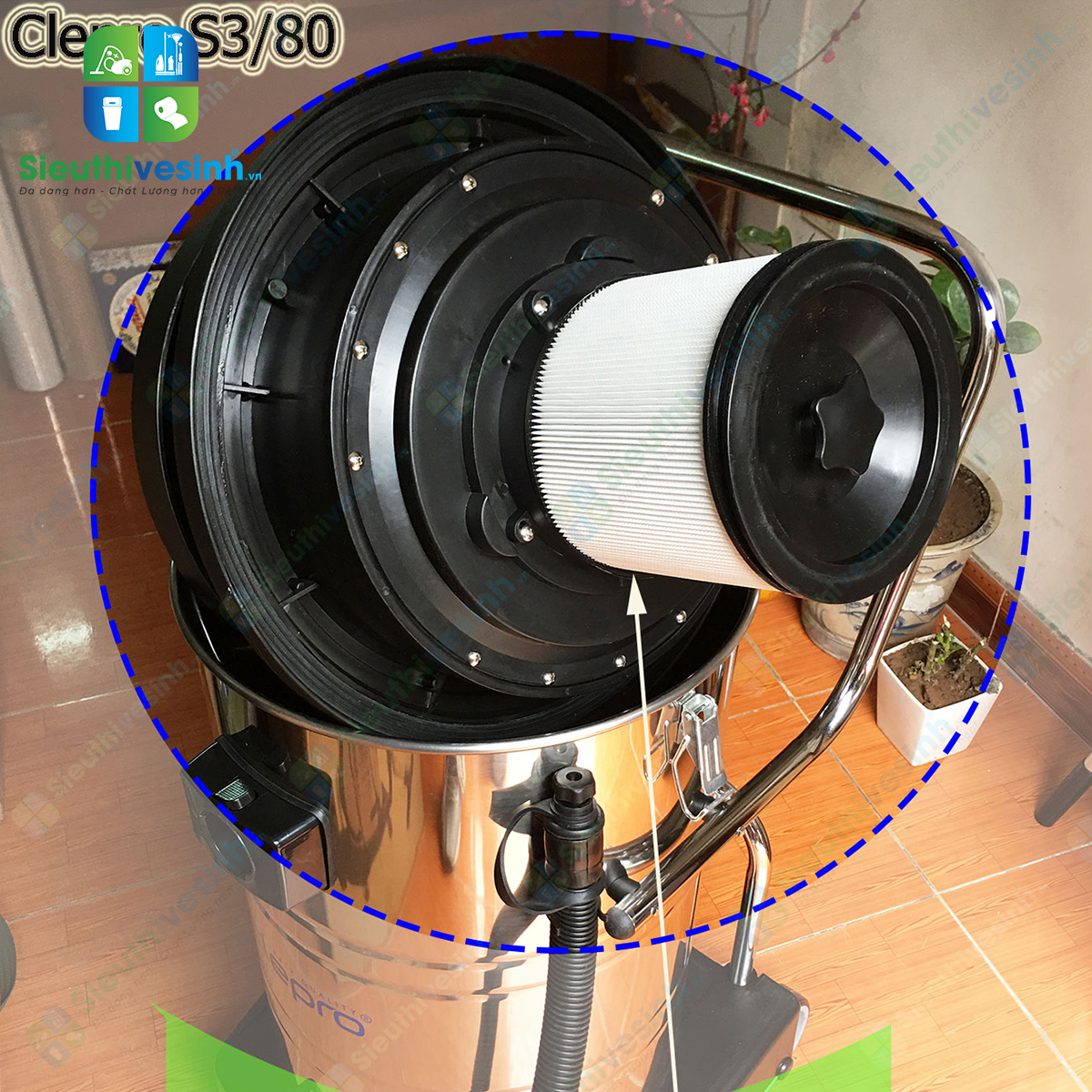 Máy hút bụi công nghiệp CLEPRO S3/80 (3 Motor) sở hữu lực hút mạnh, thùng chứa inox 80L và hệ thống lọc bụi hai tầng, phù hợp cho vệ sinh công nghiệp.